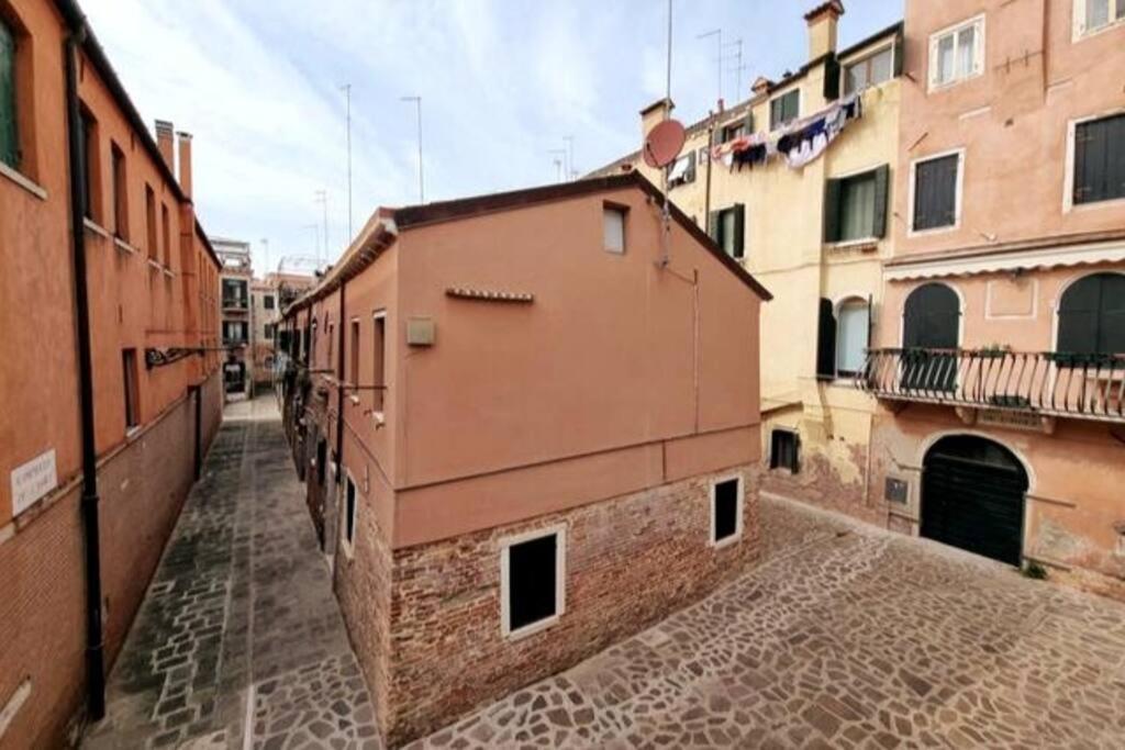 S. Giacomo Da L'Orio Venedig Exteriör bild